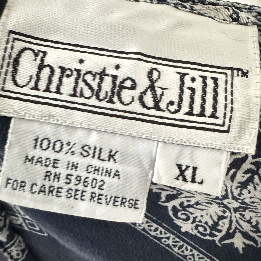 Vtg 90s Christie & Jill 100% Silk Blue Art Medallion Short Sleeve Blouse Boxy XL - Picture 2 of 10
